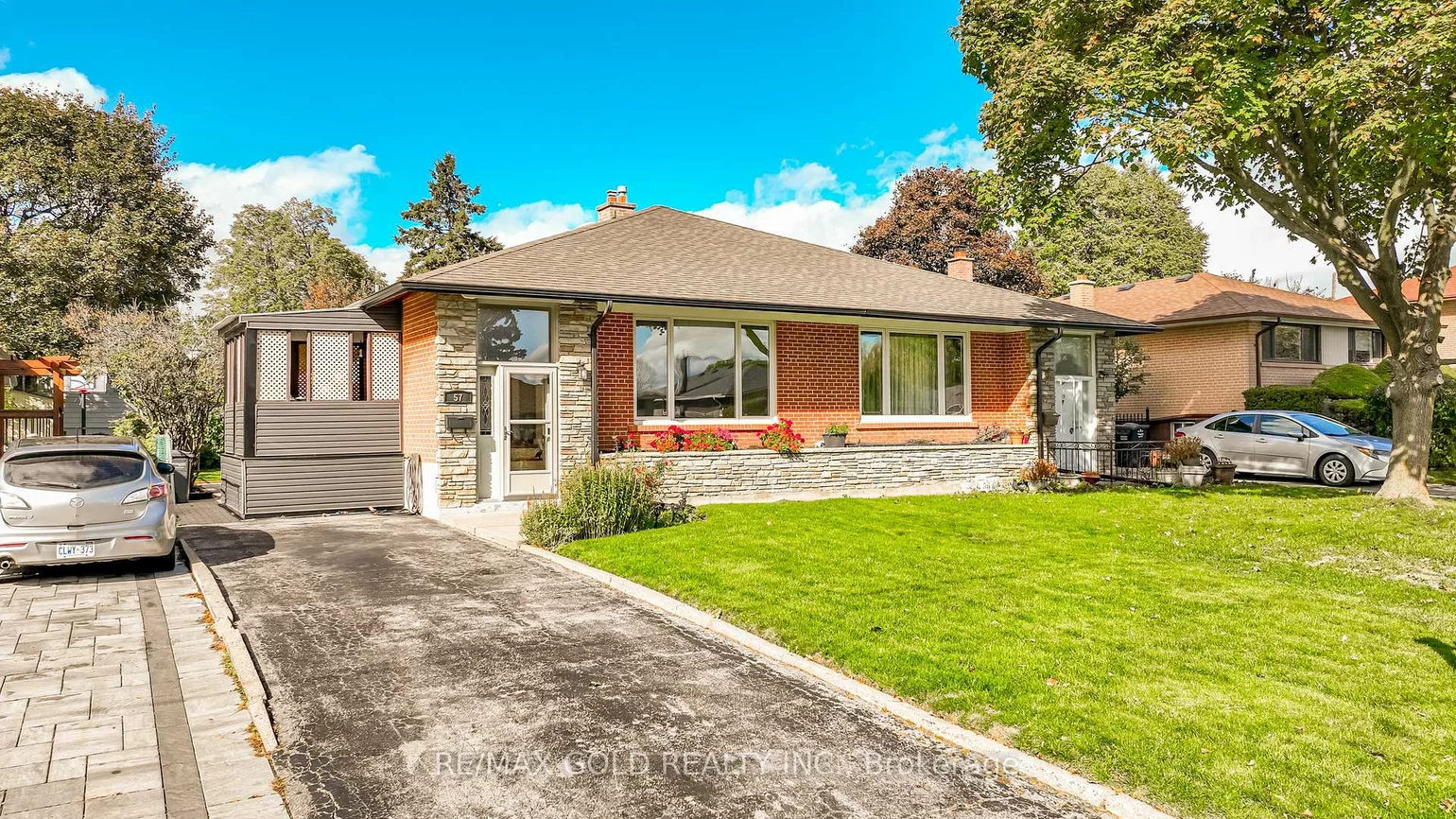 57, alderbury, Avondale, Brampton