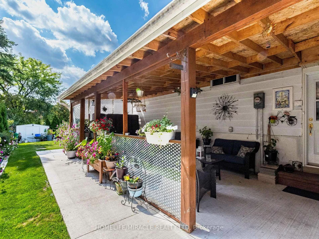 64, Geneva, Northgate, Brampton