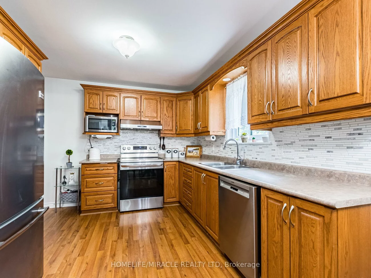 64, Geneva, Northgate, Brampton