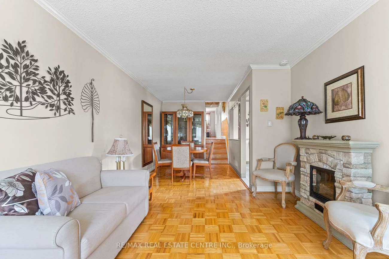 48, Marblehead, Central Park, Brampton