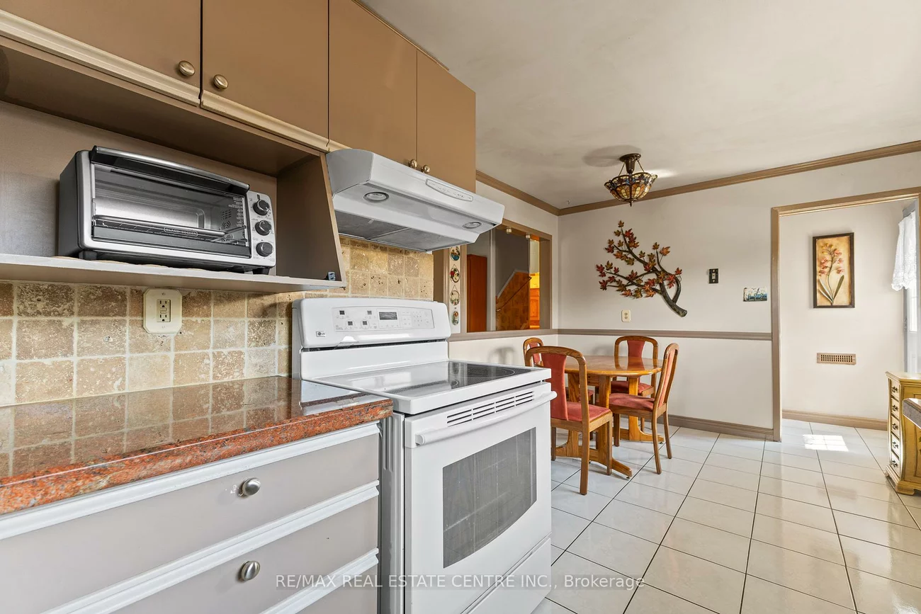 48, Marblehead, Central Park, Brampton