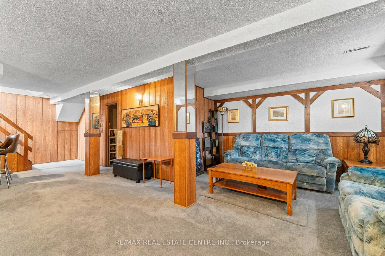 48, Marblehead, Central Park, Brampton