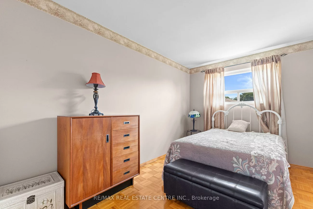 48, Marblehead, Central Park, Brampton