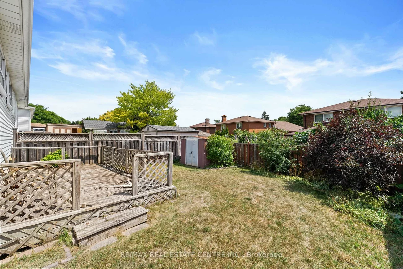 48, Marblehead, Central Park, Brampton