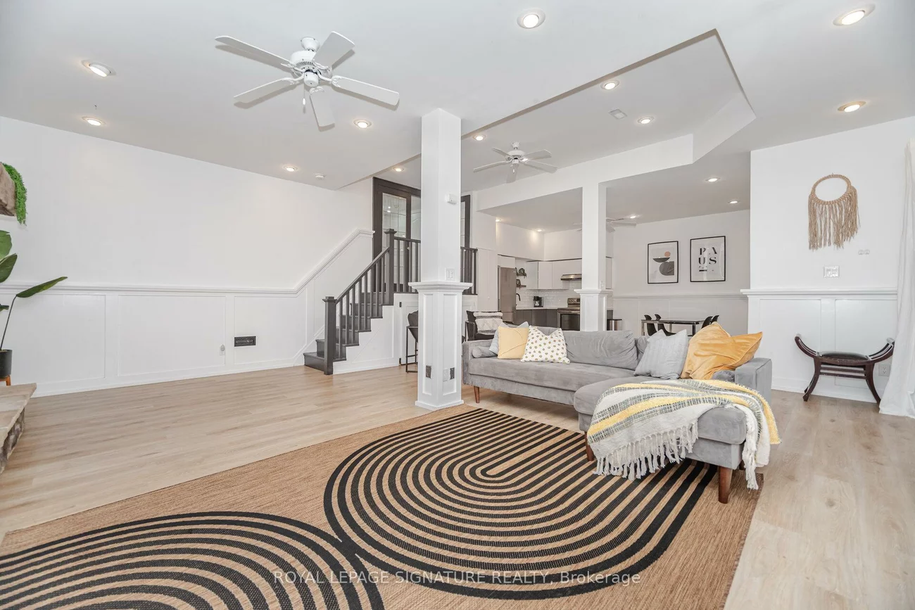 51, Kenpark, Snelgrove, Brampton