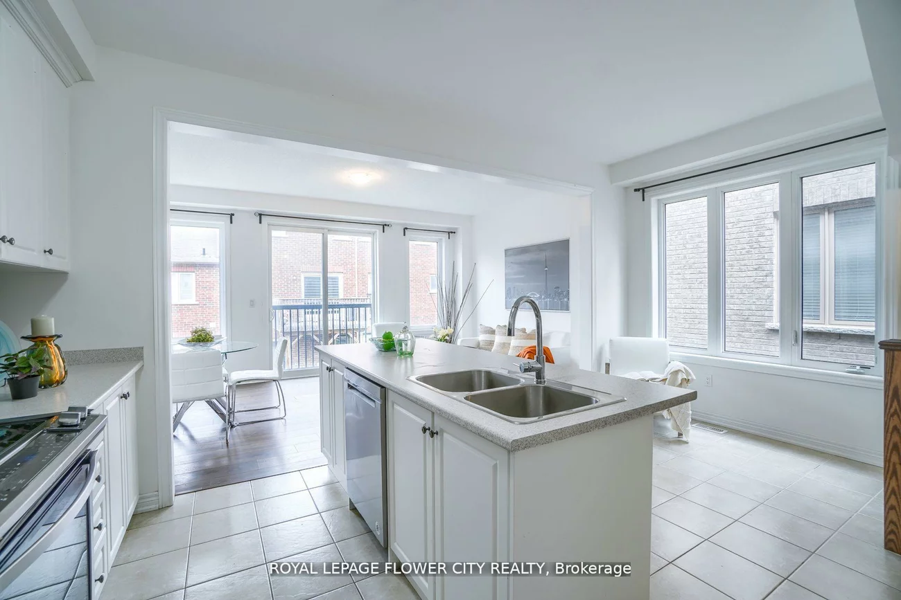 14, Faye, Bram East, Brampton