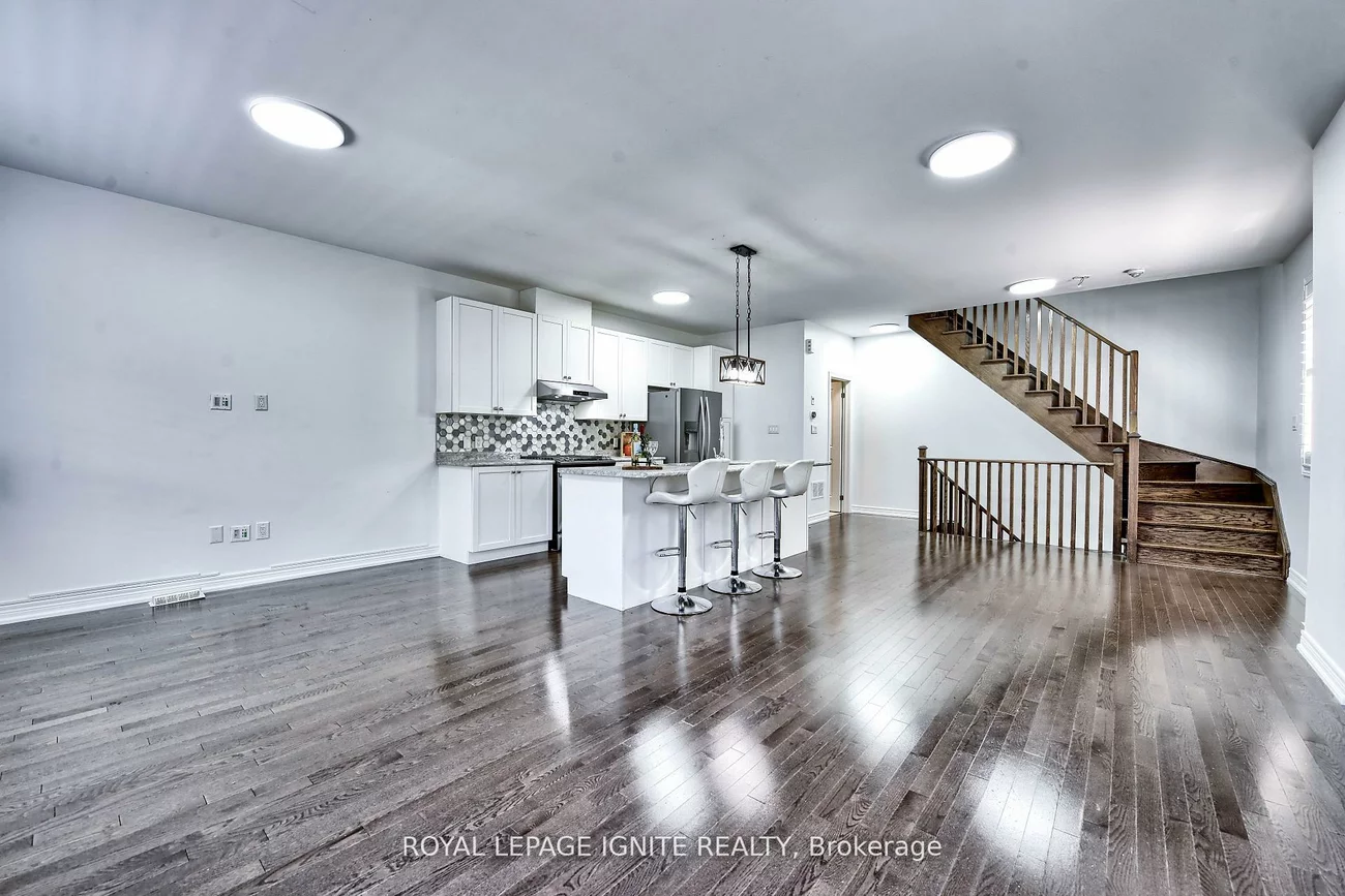 25, Haymarket, Northwest Brampton, Brampton