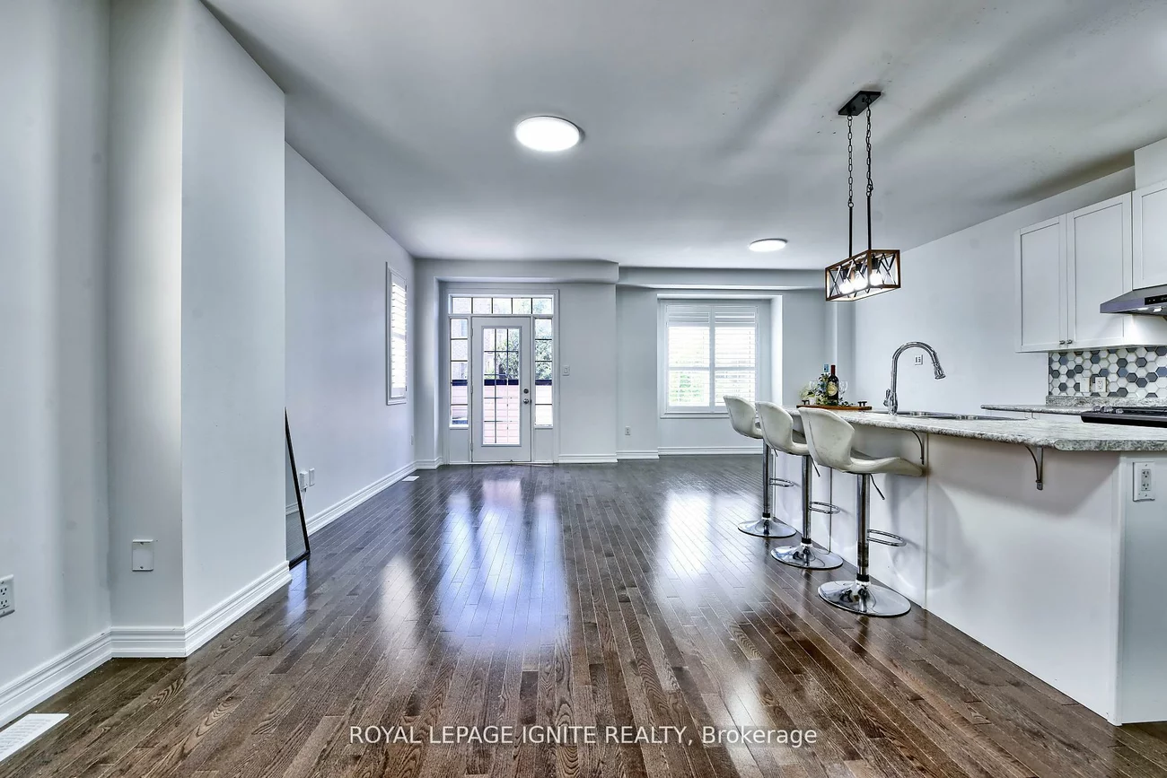 25, Haymarket, Northwest Brampton, Brampton