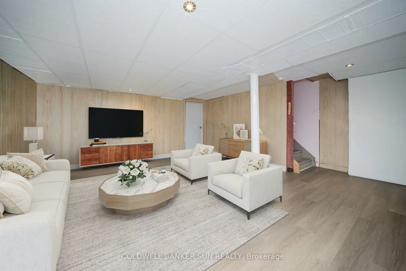 138, Pressed Brick, Brampton North, Brampton