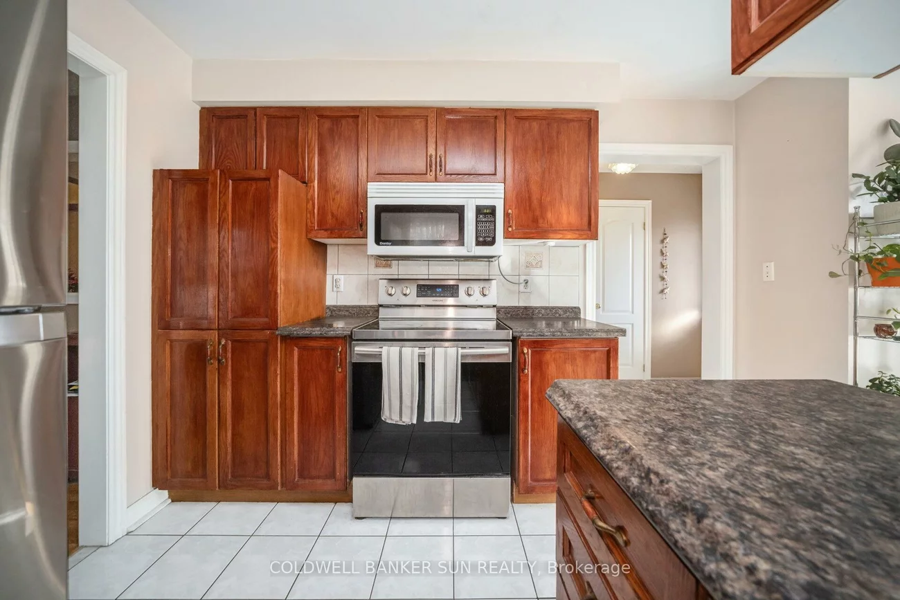 138, Pressed Brick, Brampton North, Brampton