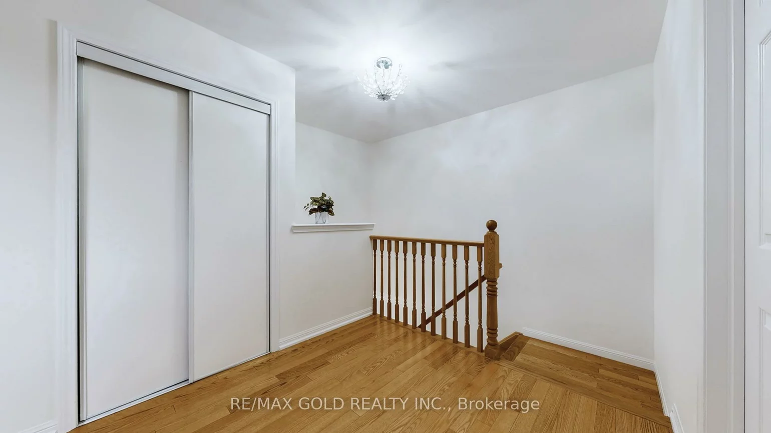 7, Chudleigh, Credit Valley, Brampton