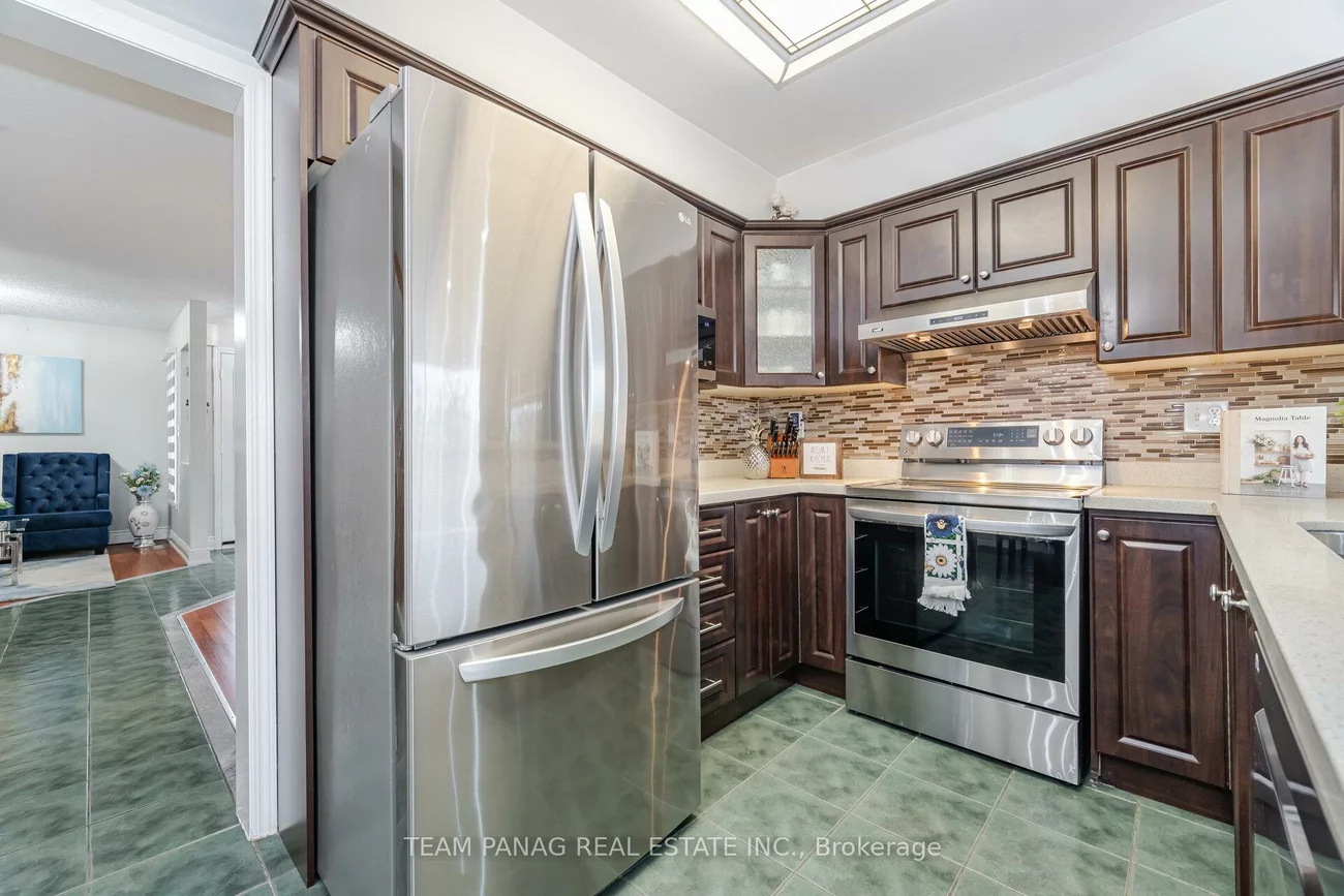 19, Mount Fuji, Sandringham-Wellington, Brampton