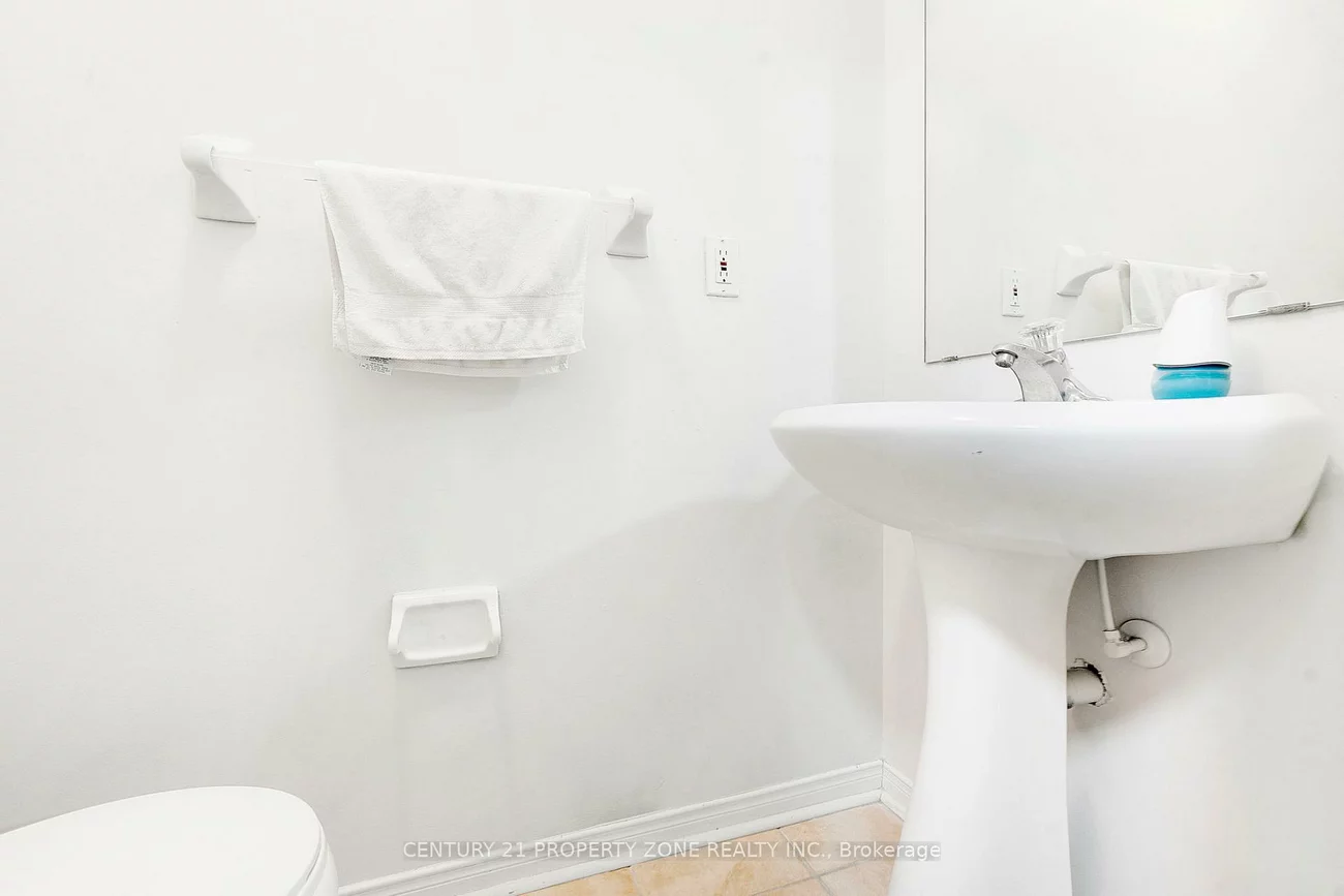 42, Mossgrove, Northwest Sandalwood Parkway, Brampton