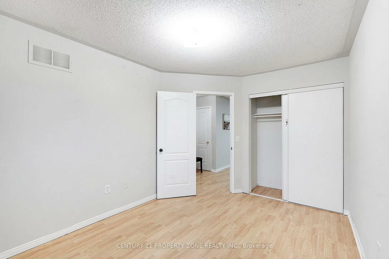 42, Mossgrove, Northwest Sandalwood Parkway, Brampton