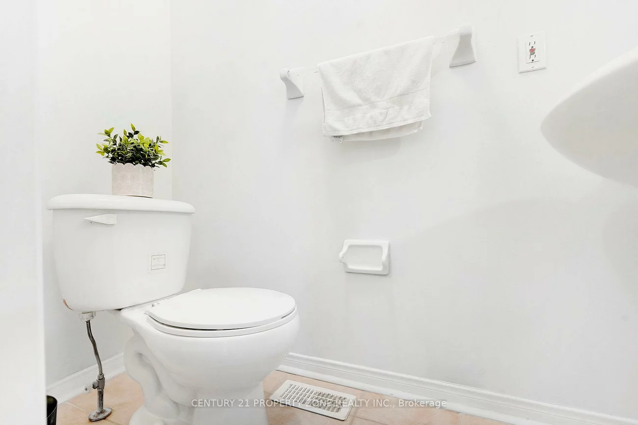 42, Mossgrove, Northwest Sandalwood Parkway, Brampton