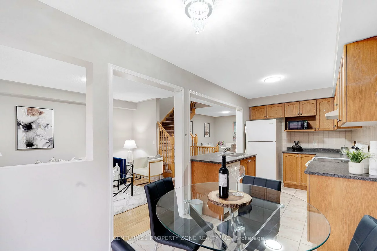 42, Mossgrove, Northwest Sandalwood Parkway, Brampton