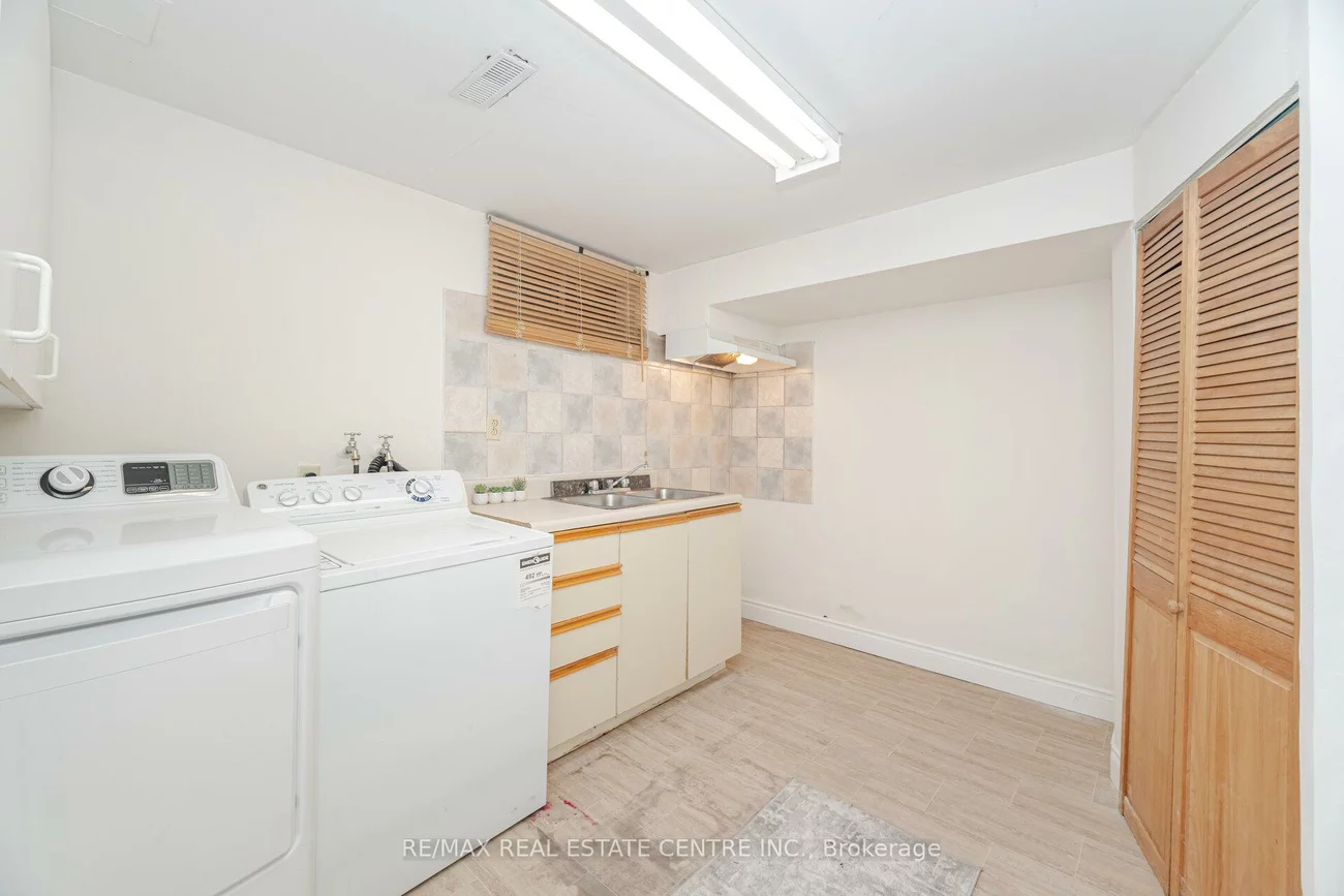 51, Crawford, Madoc, Brampton