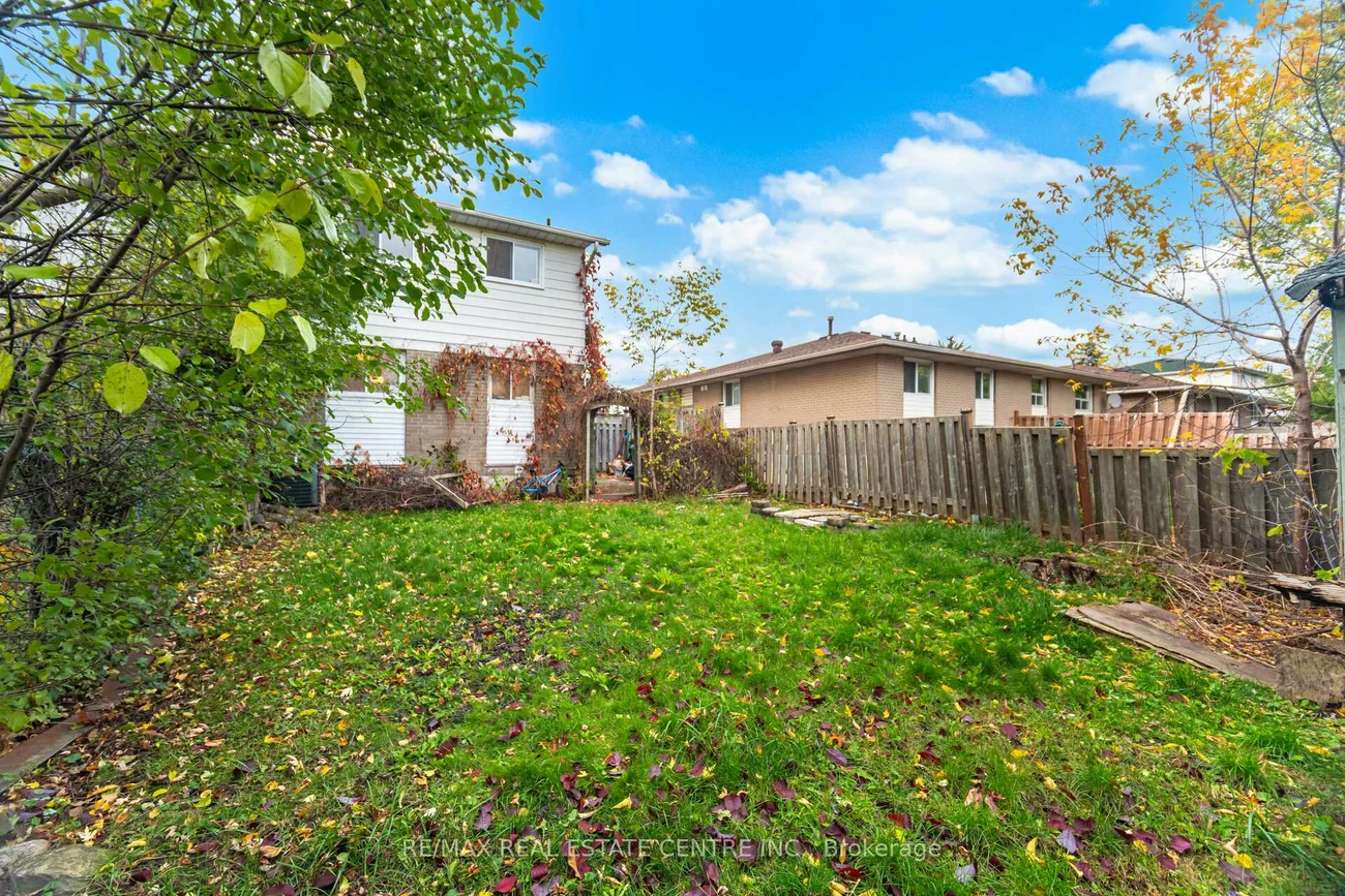 51, Crawford, Madoc, Brampton