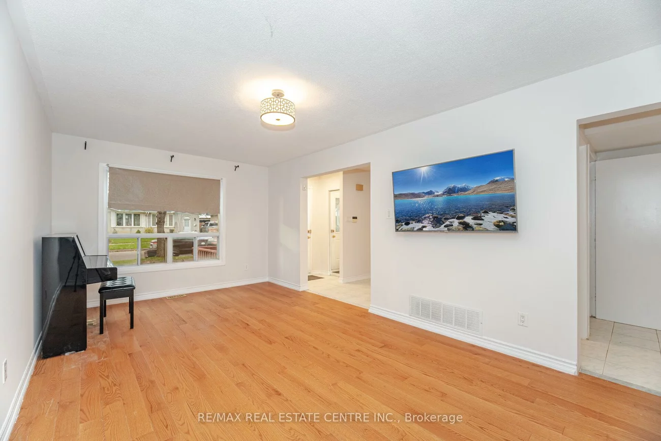 51, Crawford, Madoc, Brampton