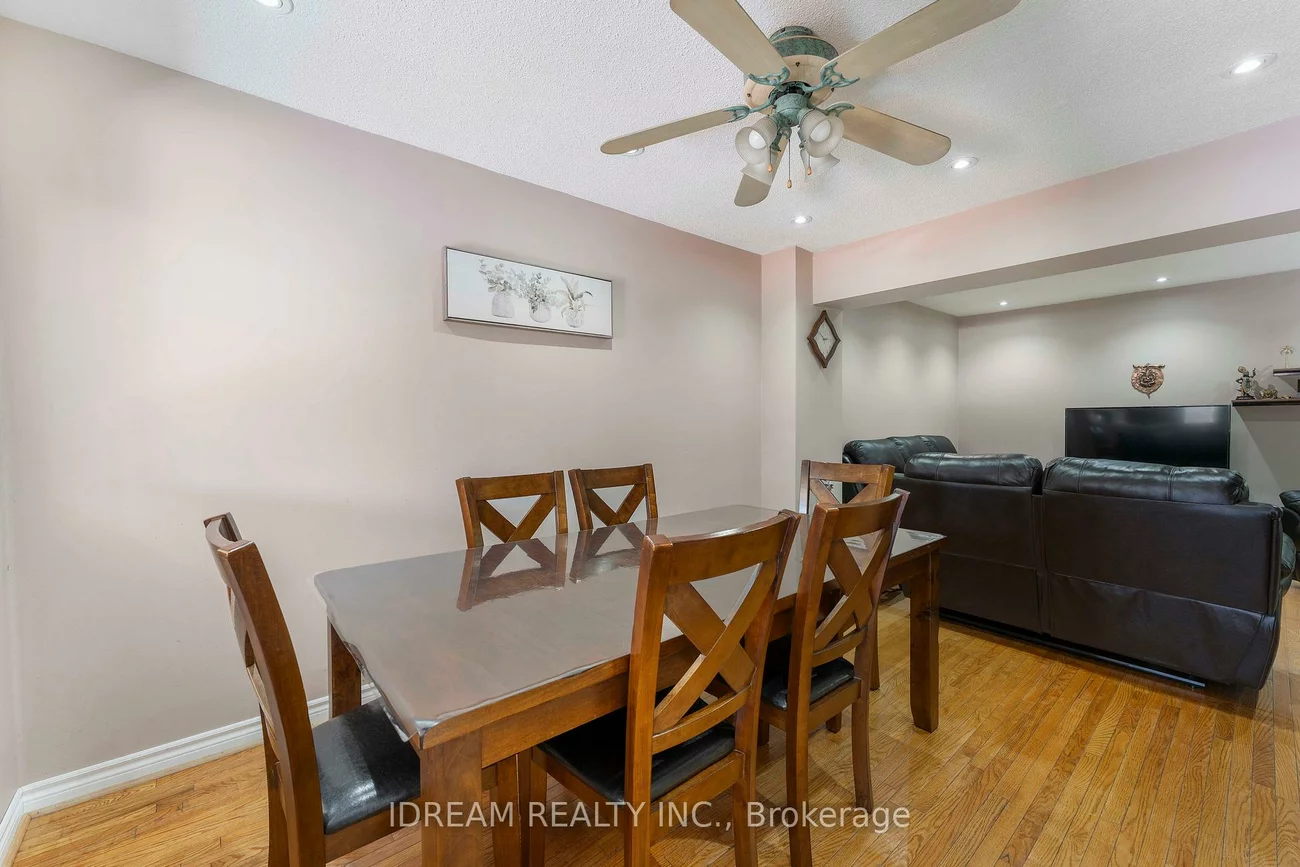 42, Mccleave, Fletcher's West, Brampton