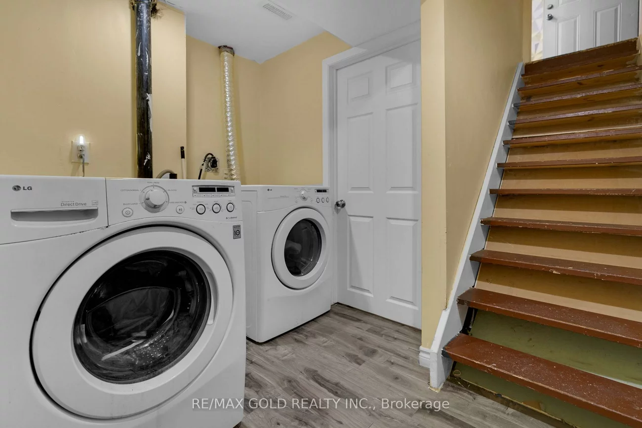 30, Worthington, Fletcher's Meadow, Brampton