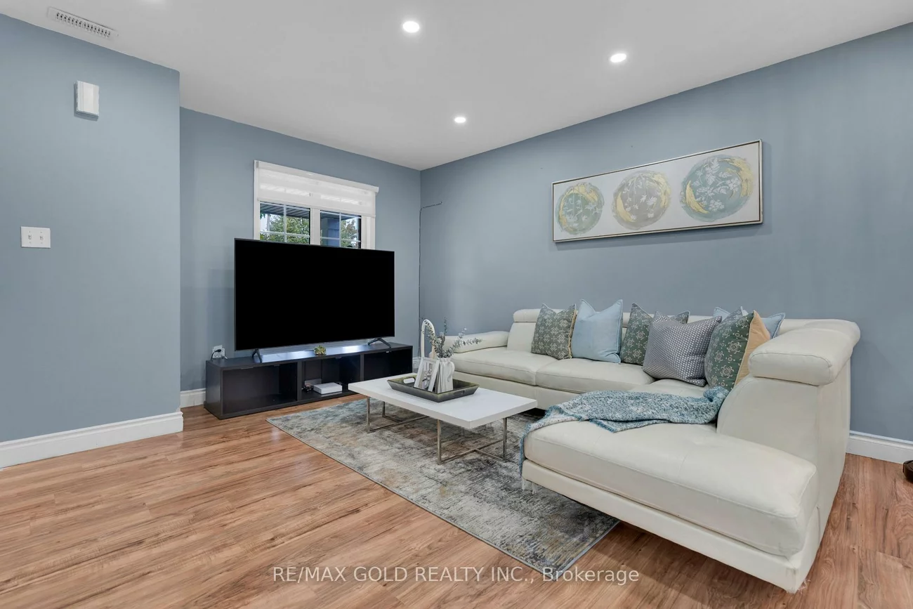 30, Worthington, Fletcher's Meadow, Brampton