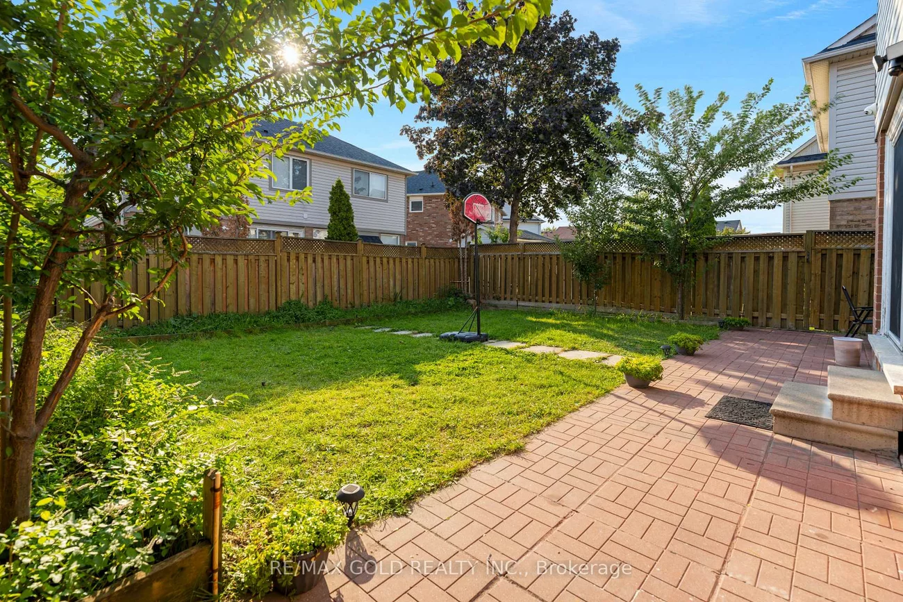 30, Worthington, Fletcher's Meadow, Brampton