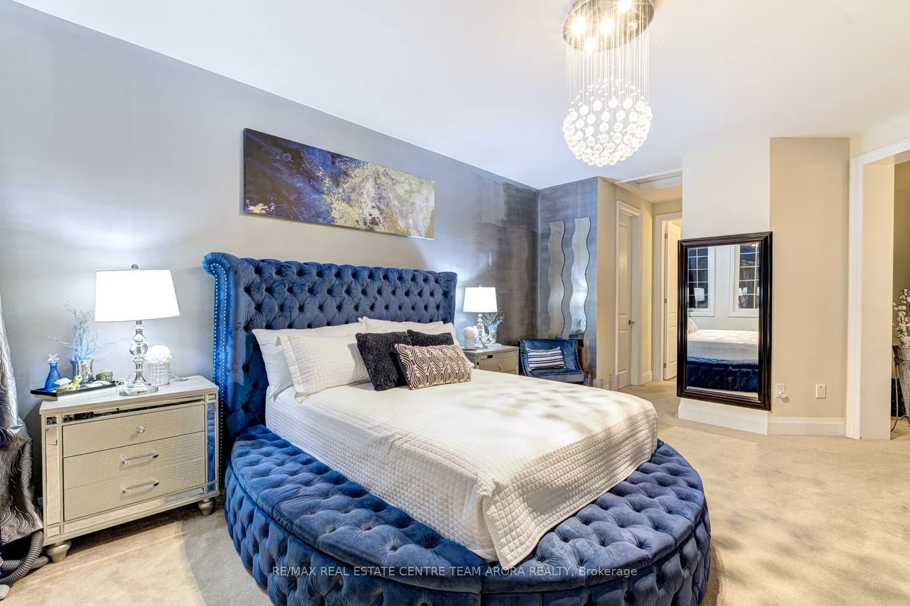 7, Legendary, Bram West, Brampton