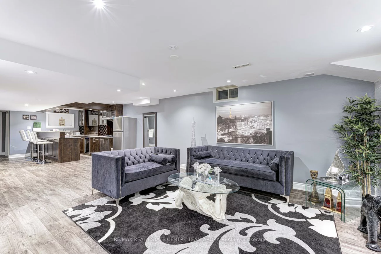 7, Legendary, Bram West, Brampton