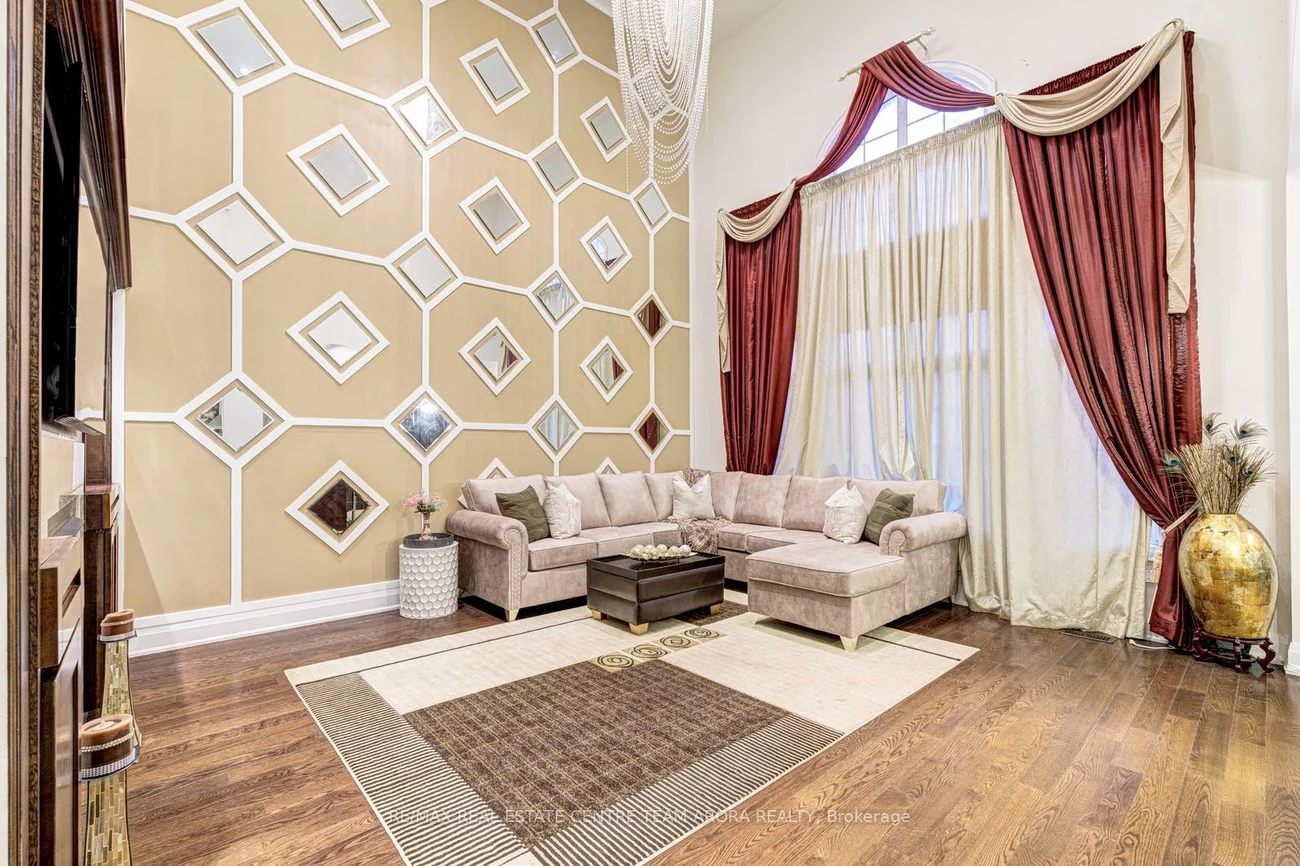 7, Legendary, Bram West, Brampton