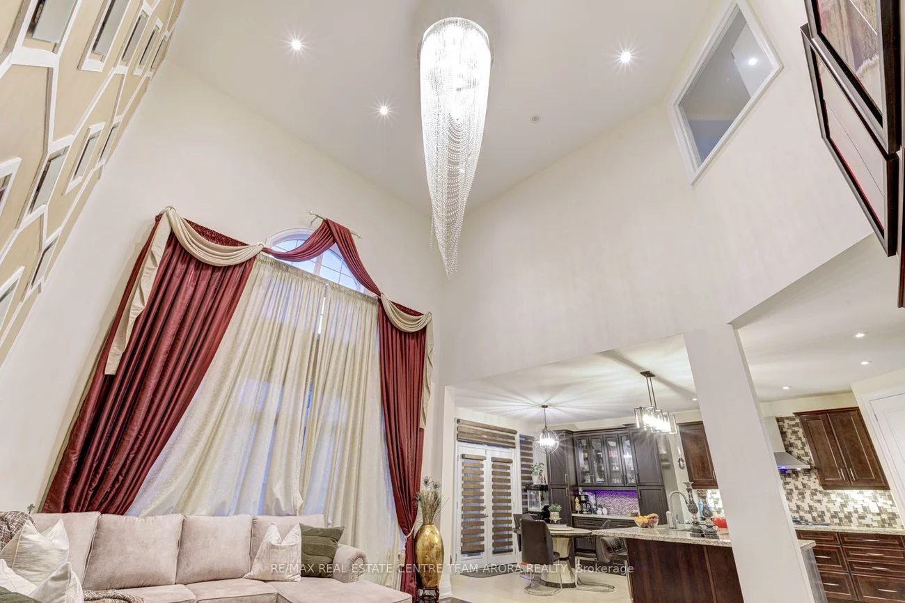 7, Legendary, Bram West, Brampton