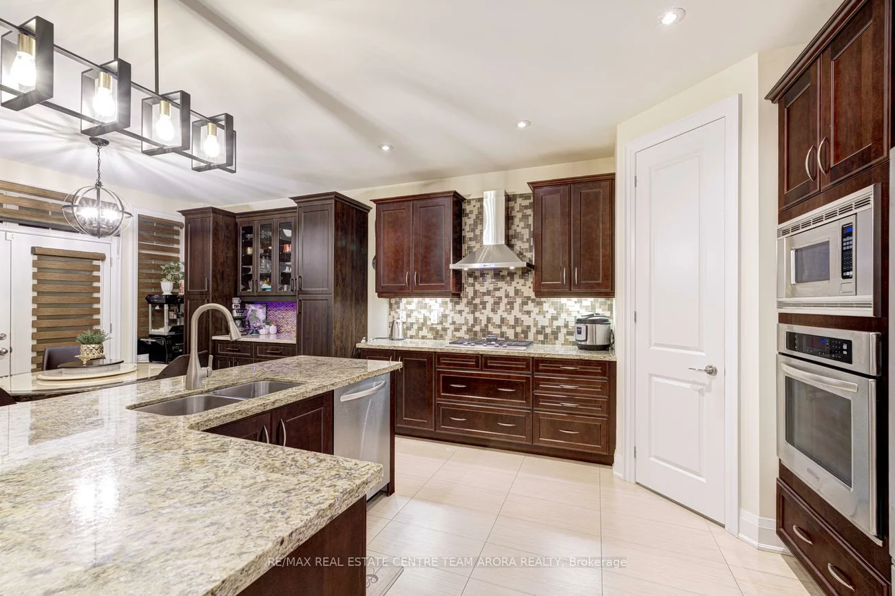 7, Legendary, Bram West, Brampton