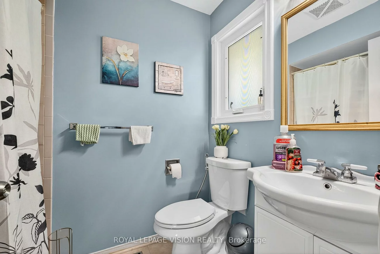 7, Montgomery, Heart Lake East, Brampton