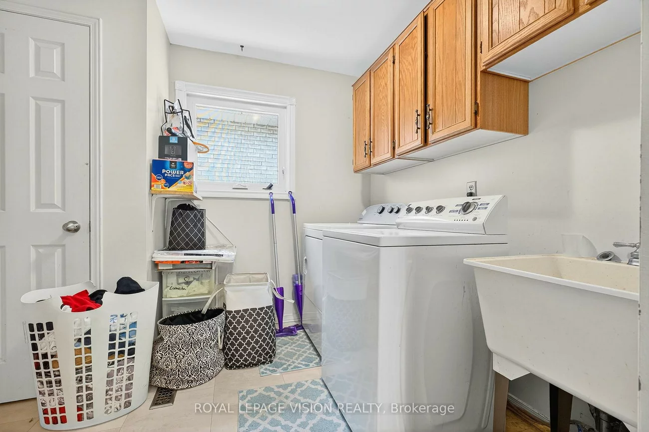 7, Montgomery, Heart Lake East, Brampton