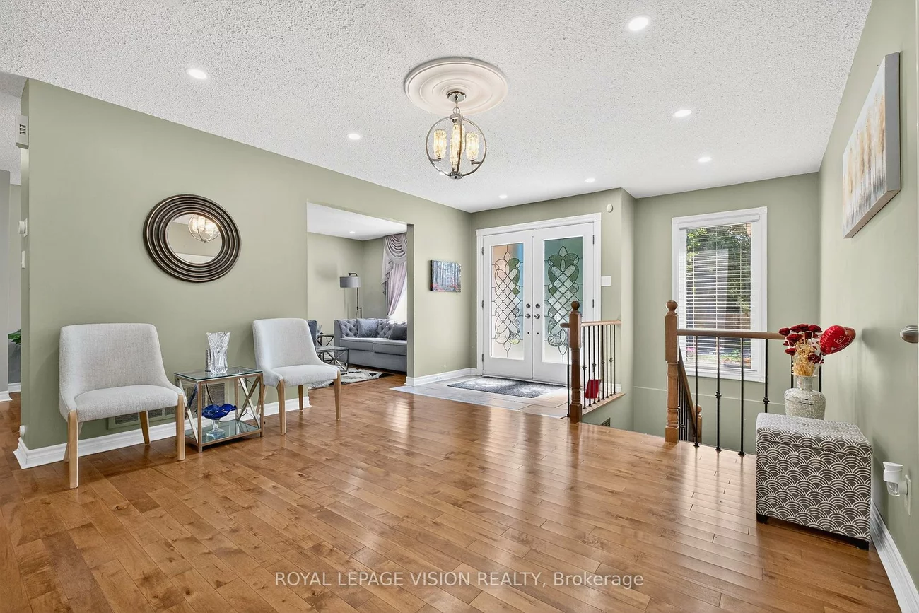 7, Montgomery, Heart Lake East, Brampton