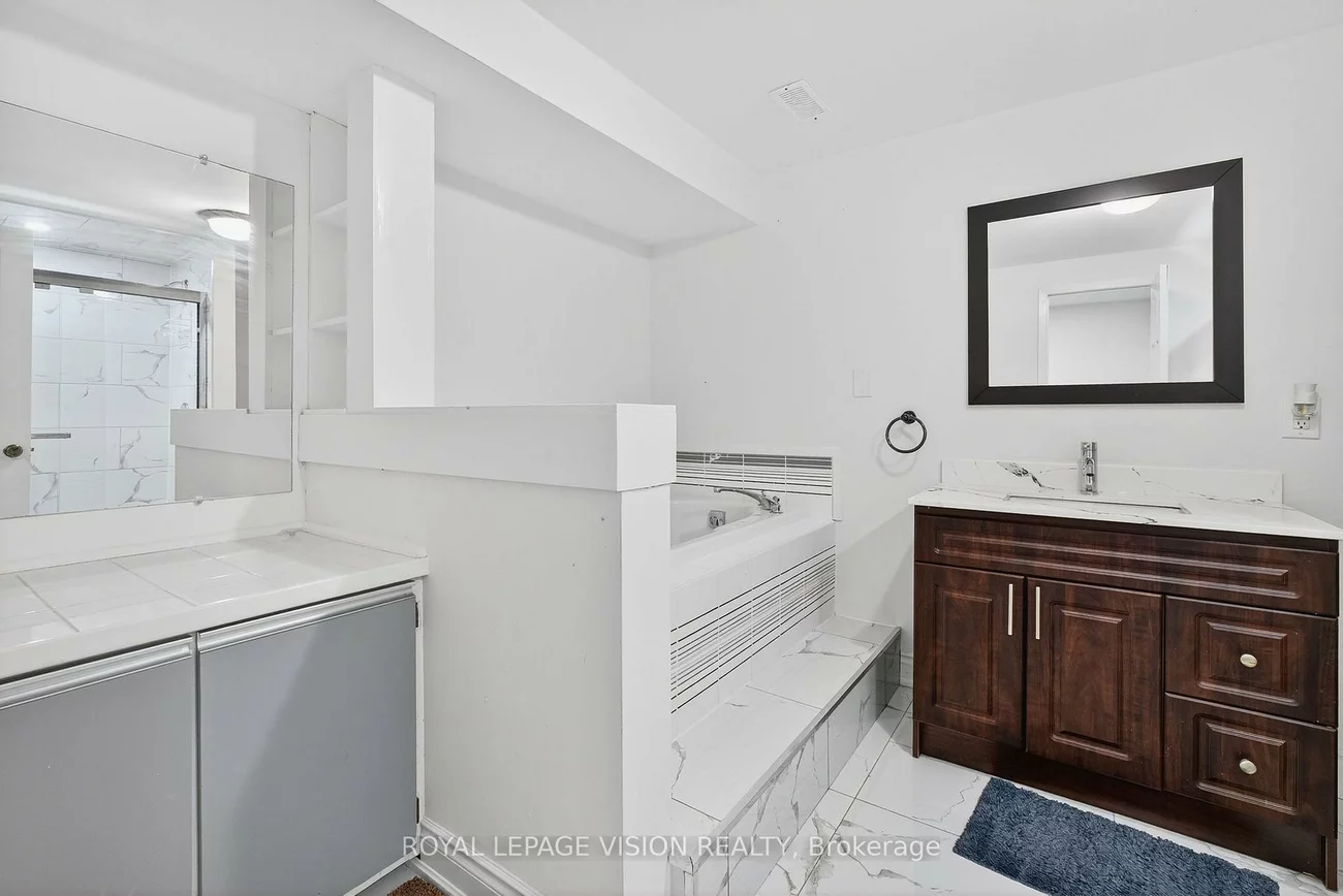 7, Montgomery, Heart Lake East, Brampton