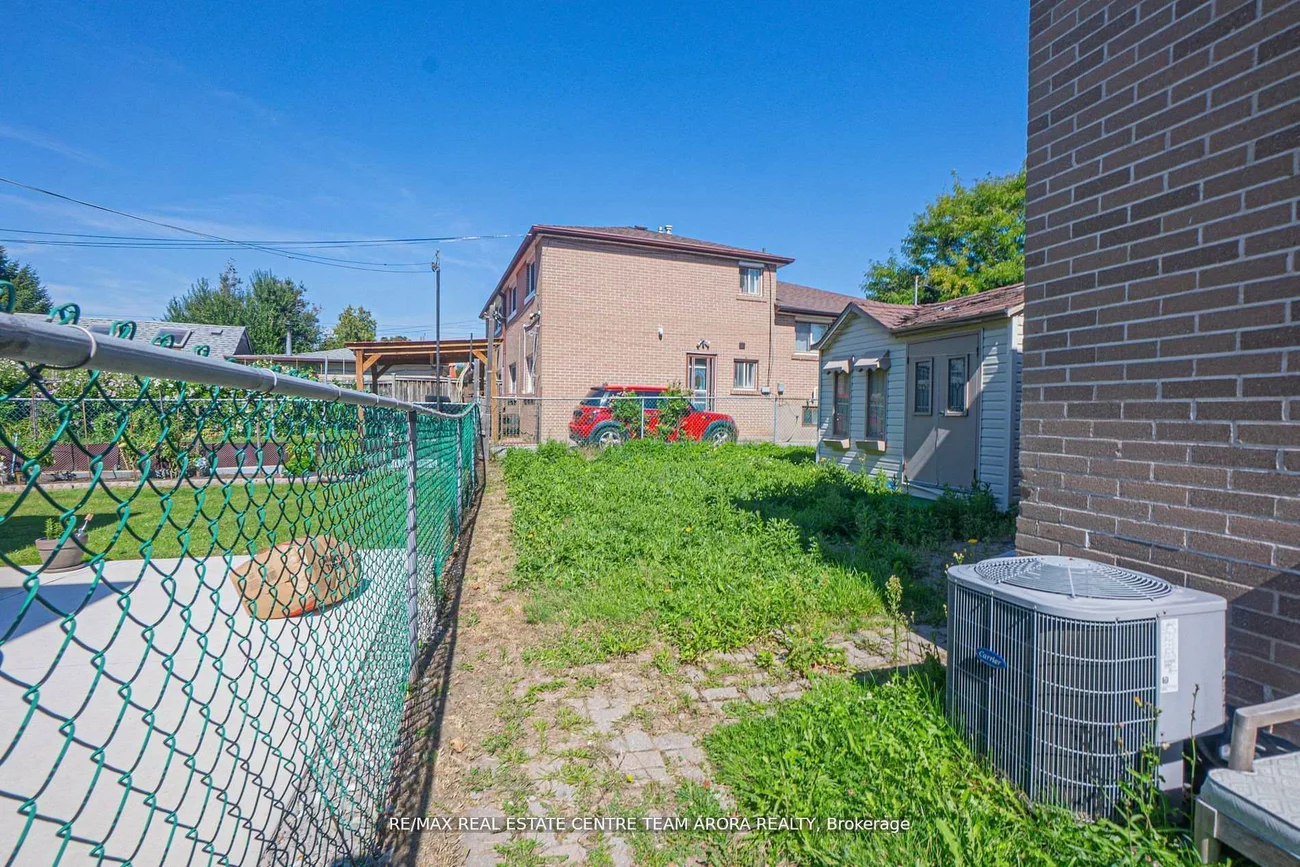 152, Vodden, Brampton North, Brampton