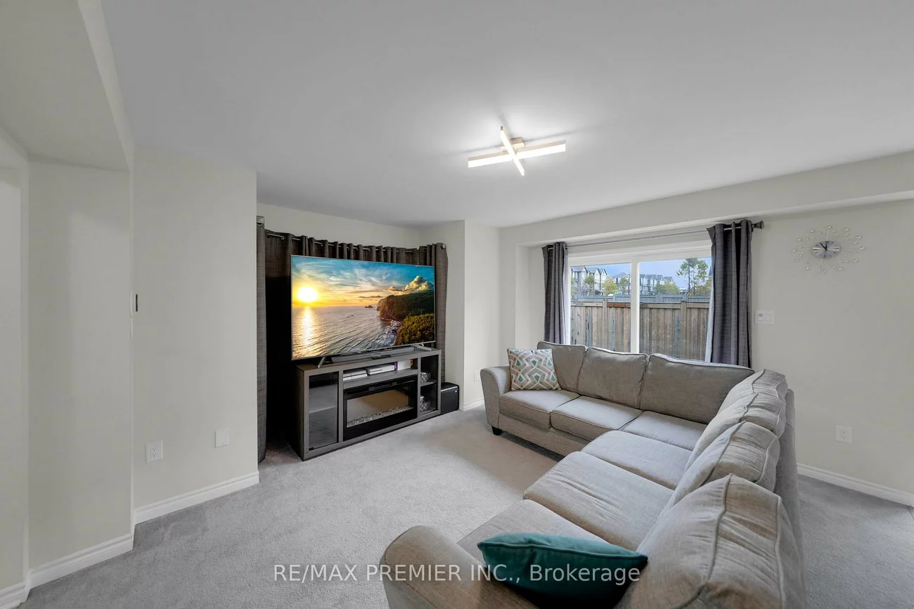 258, Remembrance, Northwest Brampton, Brampton