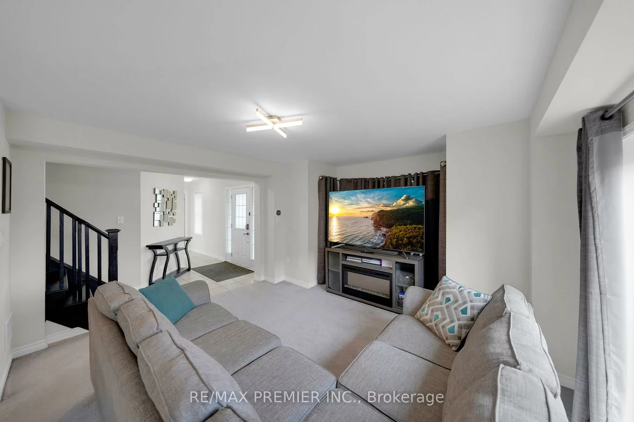 258, Remembrance, Northwest Brampton, Brampton