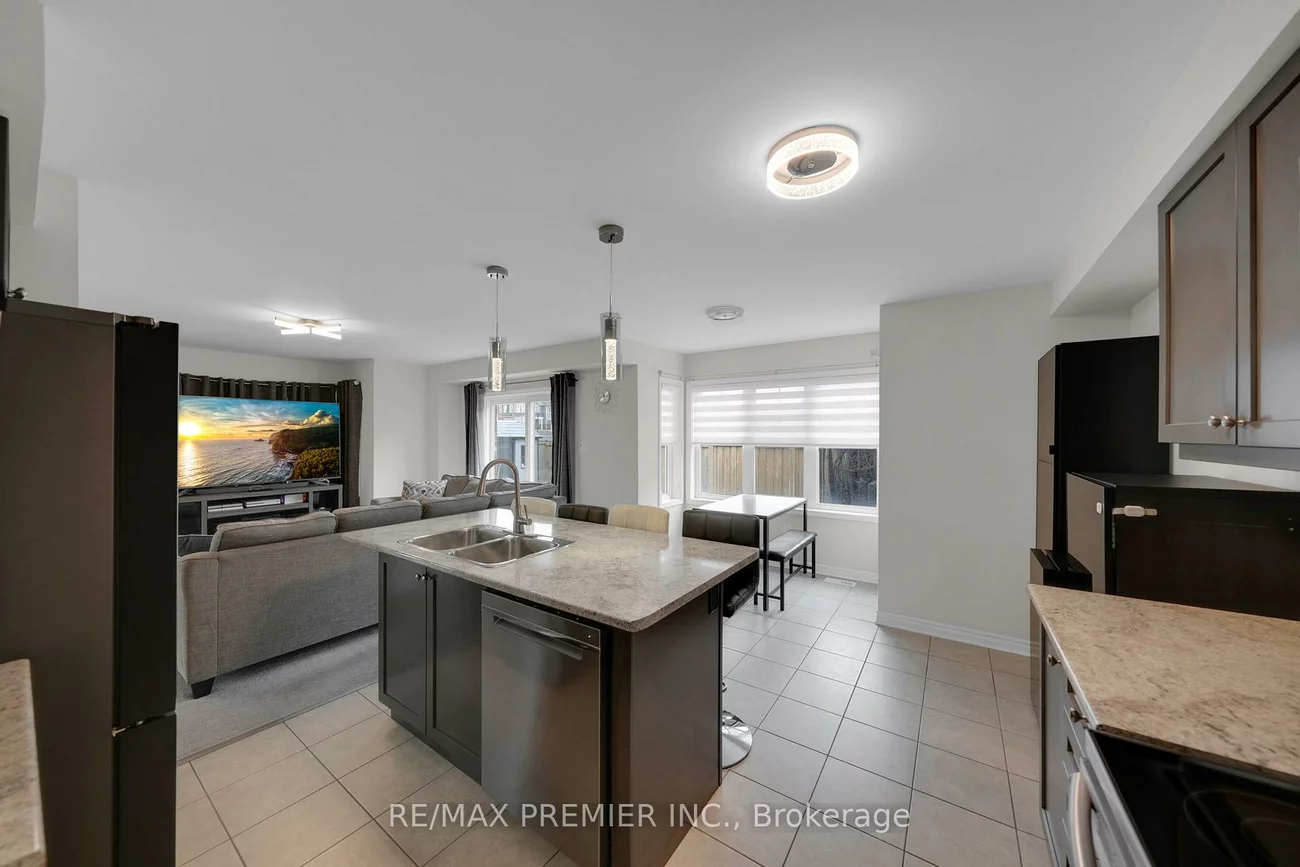 258, Remembrance, Northwest Brampton, Brampton