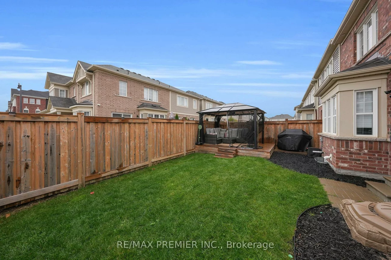 258, Remembrance, Northwest Brampton, Brampton