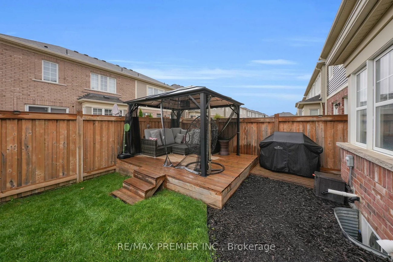 258, Remembrance, Northwest Brampton, Brampton