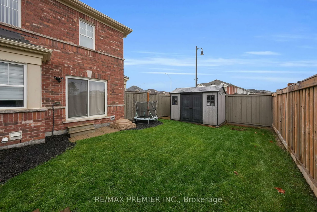 258, Remembrance, Northwest Brampton, Brampton