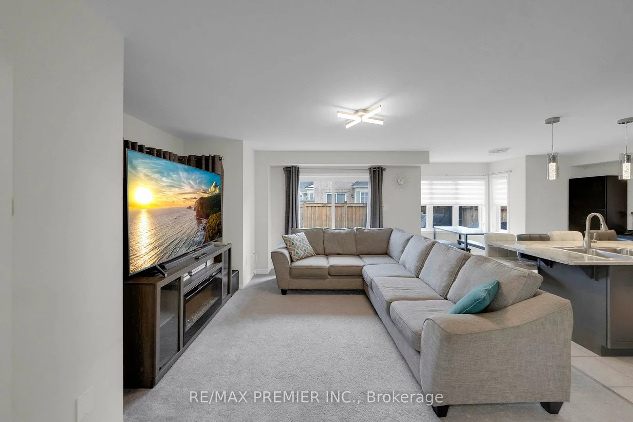 258, Remembrance, Northwest Brampton, Brampton