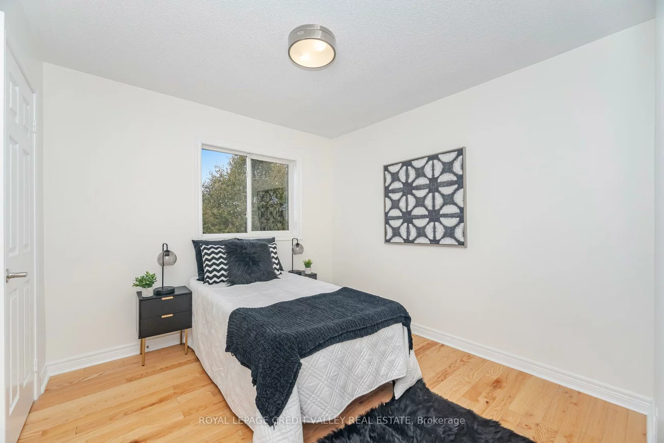 70, Blue Diamond, Bramalea North Industrial, Brampton