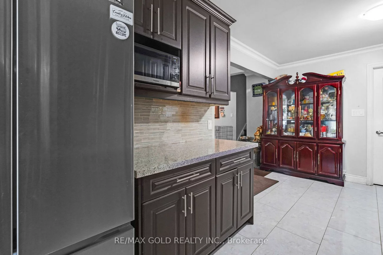 13, TULLAMORE, Brampton East, Brampton