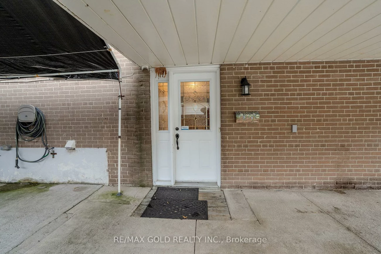 13, TULLAMORE, Brampton East, Brampton