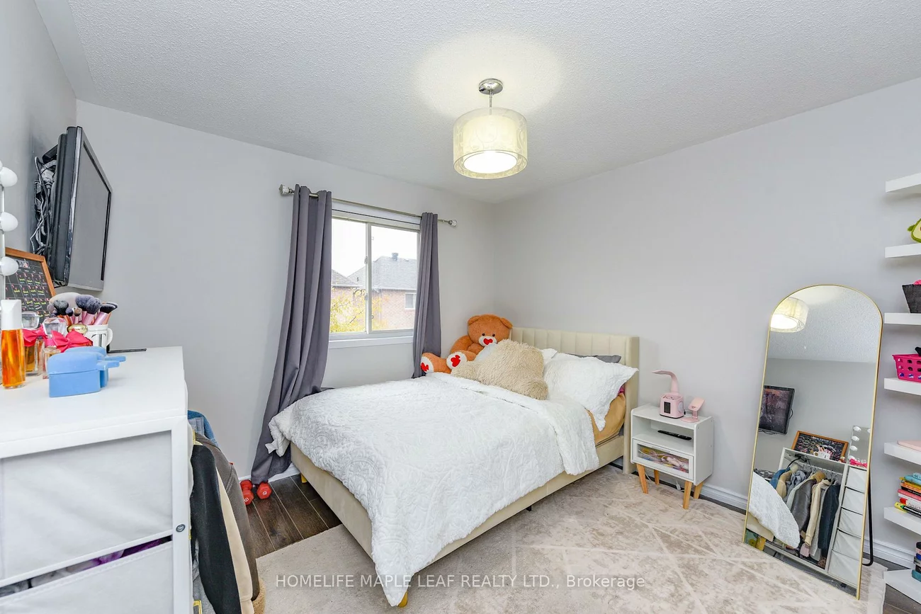 250, Brisdale, Fletcher's Meadow, Brampton