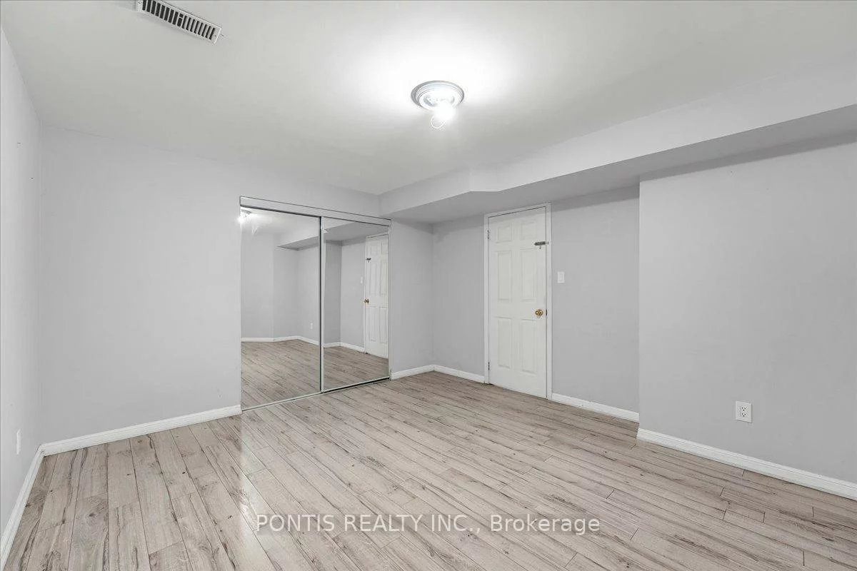 52, Emmett, Fletcher's Meadow, Brampton