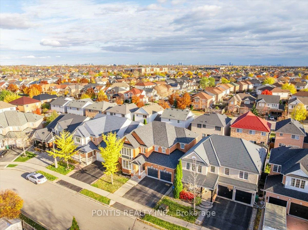 52, Emmett, Fletcher's Meadow, Brampton